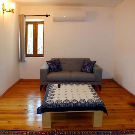 Guelsen Apart -Doga Manzarali Bahce Kati Aparthotel Kas Exterior photo