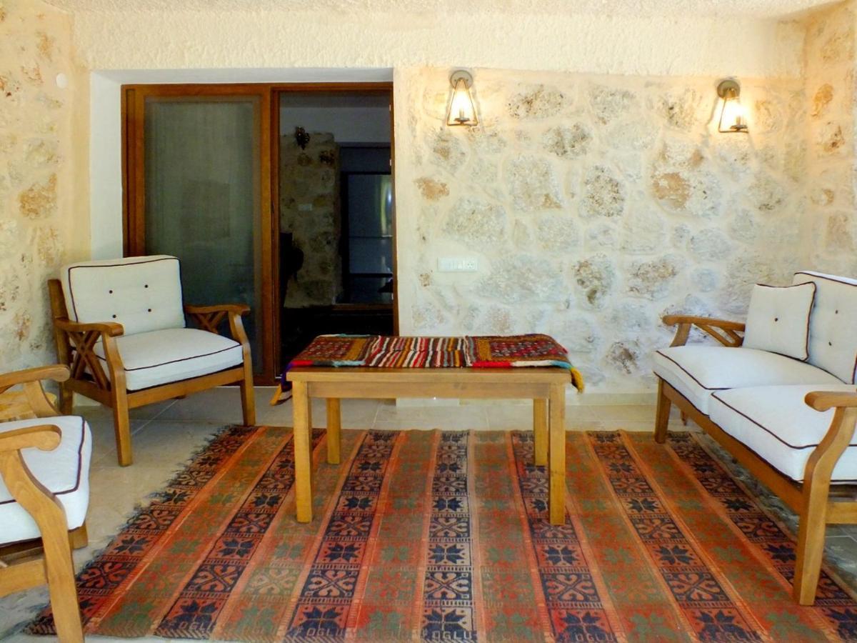 Guelsen Apart -Doga Manzarali Bahce Kati Aparthotel Kas Exterior photo